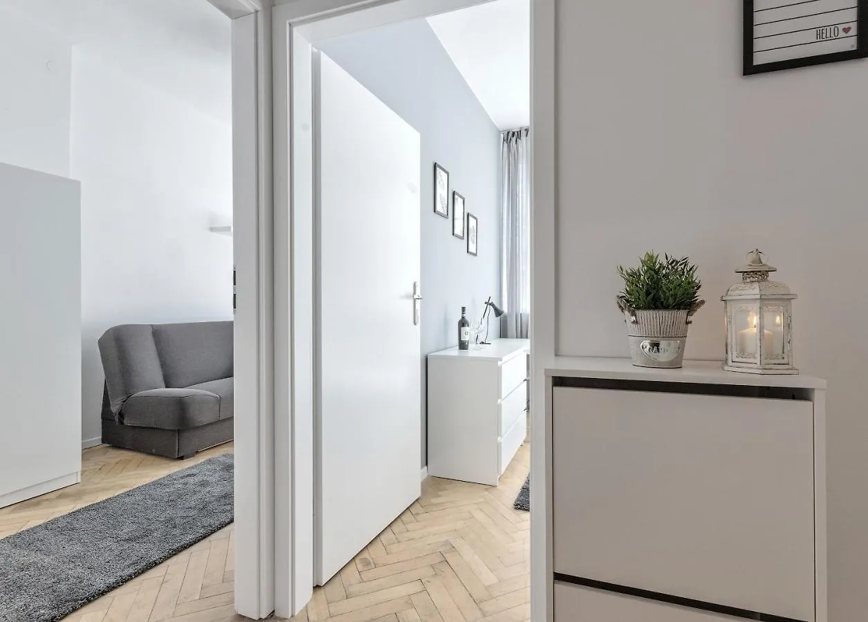 Cityrooms Swietego Ducha Gdansk Bed & Breakfast